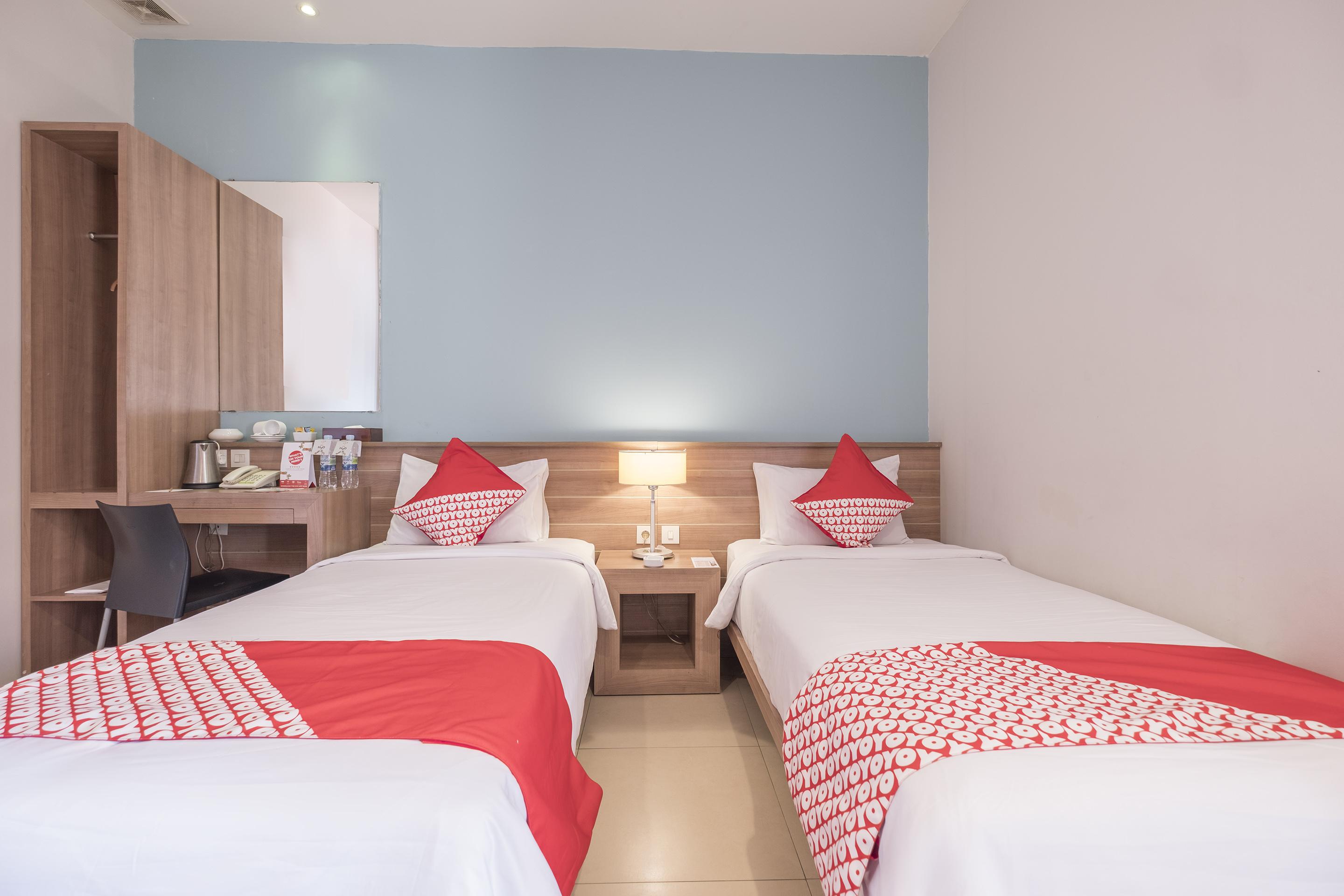 Aswin Hotel And Spa Makassar Extérieur photo